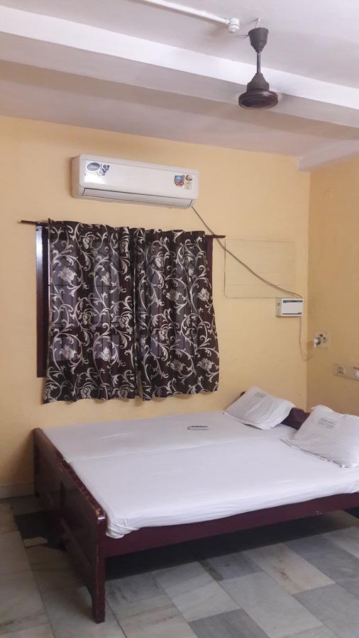 شيناي Raamlaxmi Guest House المظهر الخارجي الصورة